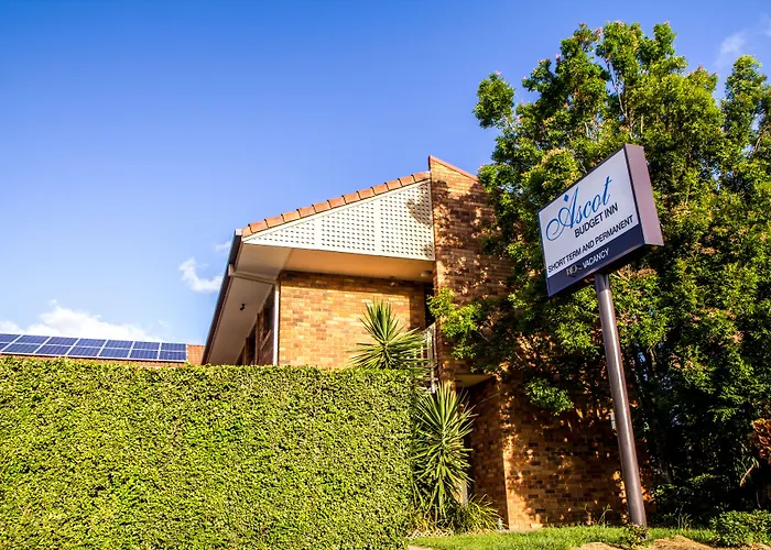 Ascot Budget Inn & Residences